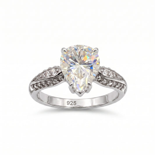 Strontium Titanate Round Brilliant Cut Solitaire Ring – 3.40 ct | 925 Silver